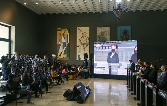 Governo de SP anuncia eventos-modelo com protocolos de segurança para retomada econômica