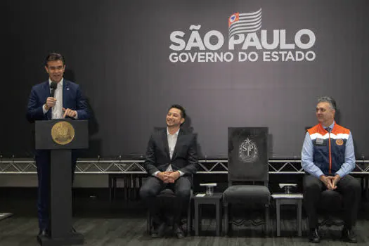 Governo de SP anuncia pacote de investimento para combater enchentes