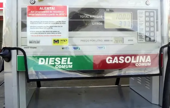 Diesel e gasolina completam 10 dias de defasagem puxada pela Petrobras