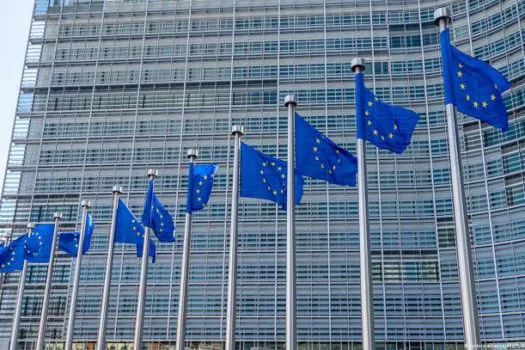 Comissão Europeia propõe regras para dar mais eficiência a cobranças tributárias na UE