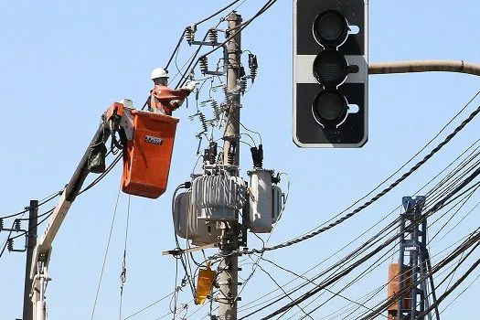 Companhia de energia elétrica do RS é arrematada por R$ 928 milhões