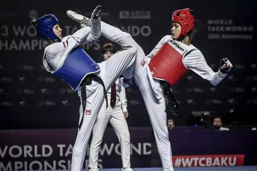 Maria Clara Pacheco é bronze no Mundial de Taekwondo