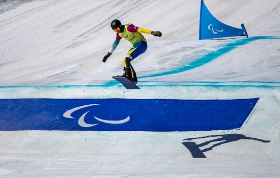 Paralimpíada: gaúcho André Barbieri para nas quartas do snowboard