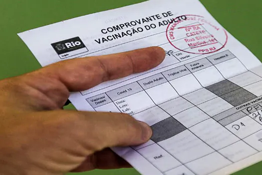 Covid-19: Brasil tem 60,52% da população totalmente imunizada