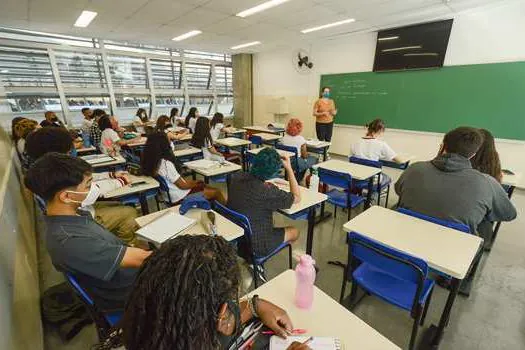 CPS abre novos editais de concurso público para professores de Etecs e Fatecs