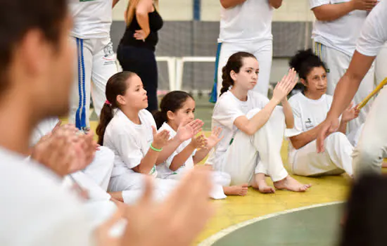 Conexão de capoeira Brasil e Chile acontece até sábado em Ribeirão Pires