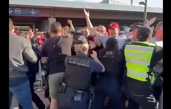 Confusão na entrada dos torcedores atrasa final da Liga dos Campeões em Paris