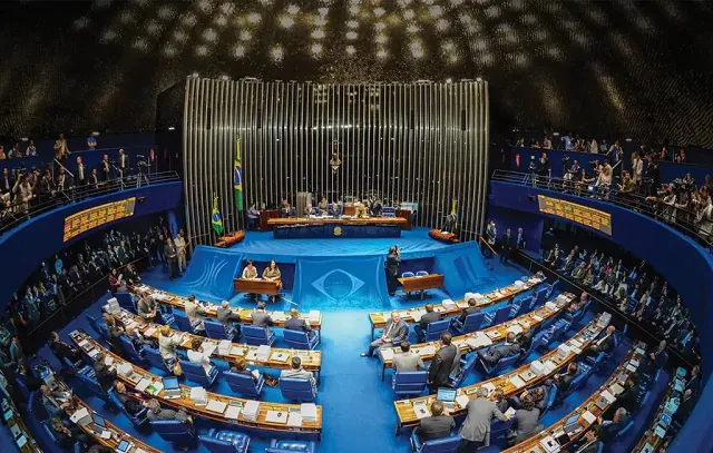 PT e PL se unem para compor a direção de 13 Legislativos estaduais