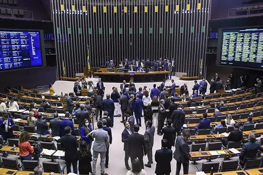 Congresso aprova texto-base da LDO 2023