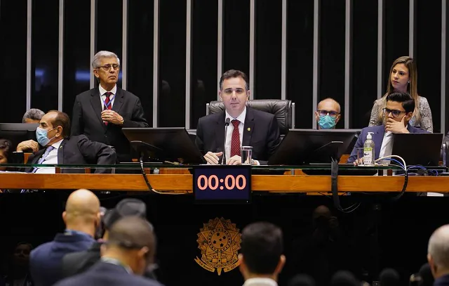 Congresso Nacional aprova novas regras para orçamento secreto