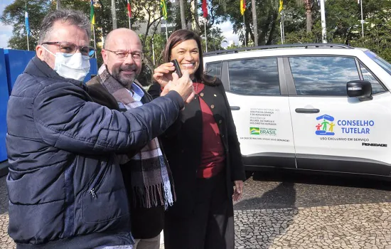 Conselho Tutelar de Santo André recebe novo veículo