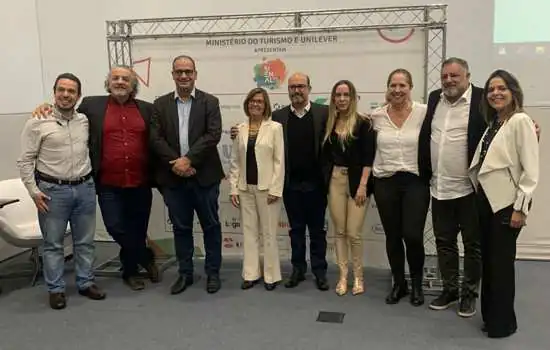 Consórcio ABC participa da primeira edição da Bienal do Lixo