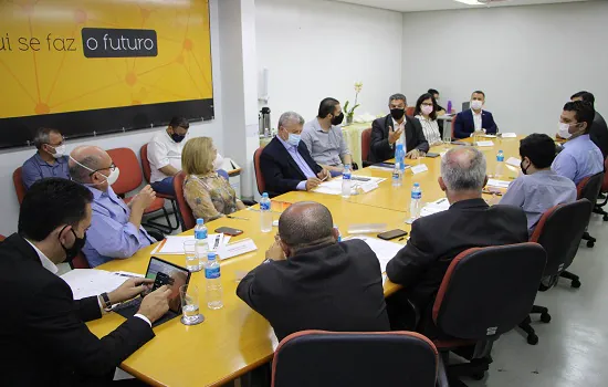 Montadoras do Grande ABC debatem desafios para indústria no Consórcio ABC