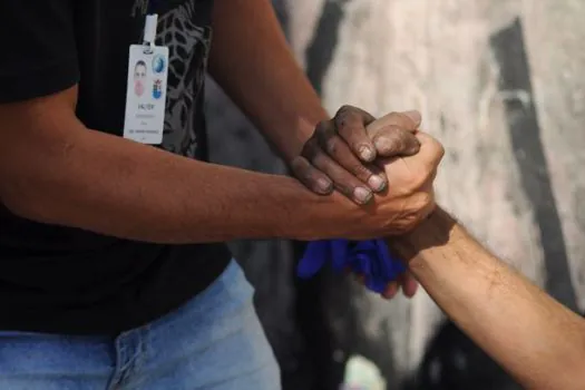 Consultório na Rua humaniza cuidado a pessoas em situação de vulnerabilidade