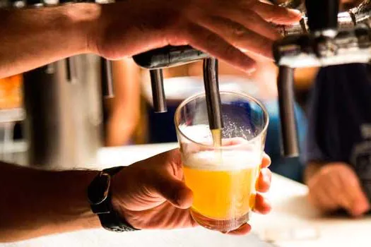 Uso abusivo de bebida alcoólica cresce 14,7% no país