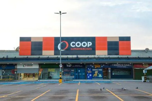 Unidades de supermercado e Drogaria COOP passam por inovações