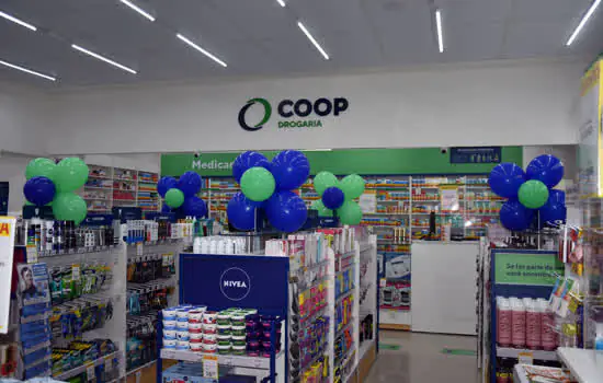 COOP inaugura 63ª Drogaria