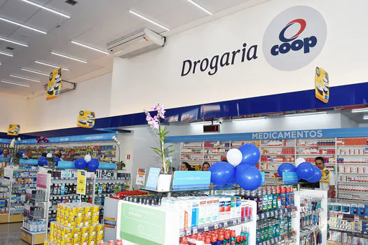 Coop suspende reajuste anual do preço de medicamentos