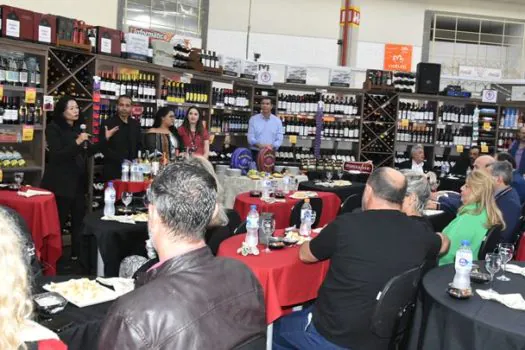 Coop insere vinhos de marca exclusiva do Chile em seu mix