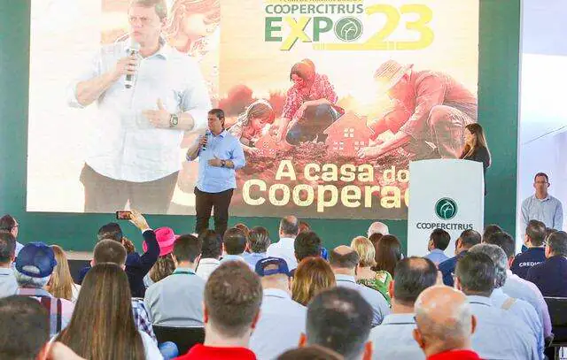 SP leva mutirão da regularização ambiental a feira agrícola em Bebedouro