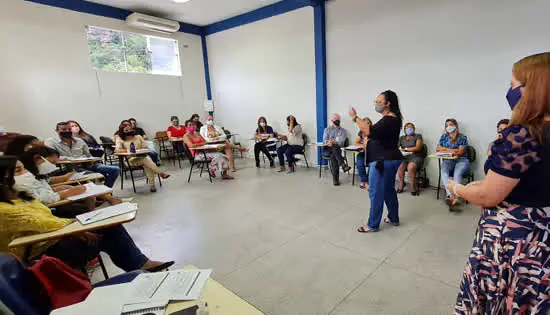 Currículo escolar de alunos do Fundamental é debatido em Ribeirão Pires