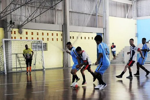 Copa Diadema de Futsal nas disputas das semifinais