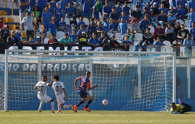 Quartas de final da Copa Diadema de Futebol de Campo começam domingo (30/4)