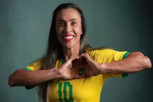 Marta relembra história em Alagoas e agradece apoio da mãe em ‘carta de despedida’ da Copa