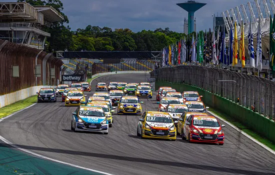 Copa Shell HB20 coloca mais de 40 carros na pista em Goiânia para segunda etapa