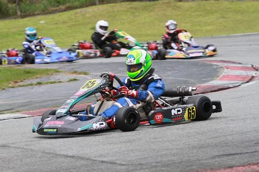 Gabriel Fernandes estreia com pé direito na Copa São Paulo Light de Kart