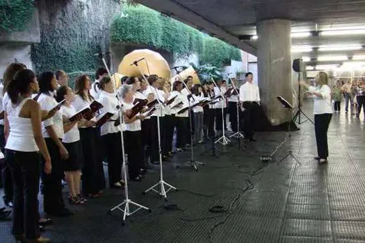 Metrô abre inscrições para o Canto Coral de Natal 2022