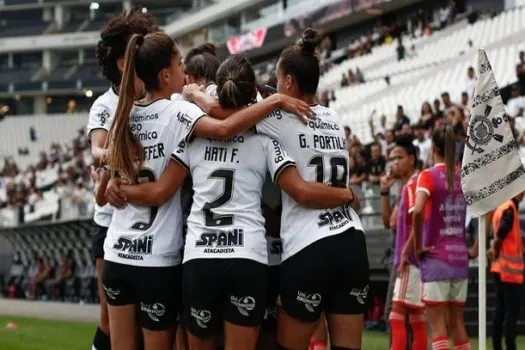 Paulistão Feminino: Corinthians vence São Paulo em 1º jogo da semi