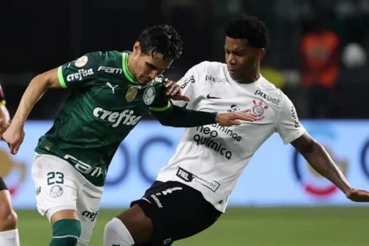 Em situações opostas, Corinthians e Palmeiras se enfrentam neste domingo pelo Brasileirão