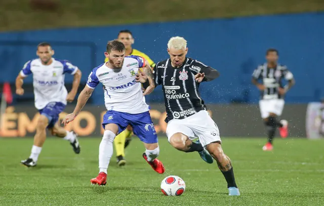 Corinthians enfrenta Santo André e mira 3º lugar para receber eventual semifinal