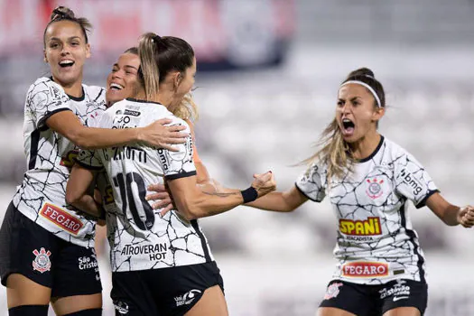 Corinthians está na semifinal da Libertadores feminina