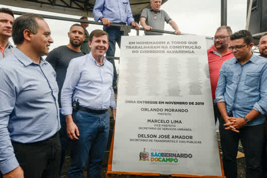 Prefeito Orlando Morando inaugura novo trecho do corredor Alvarenga