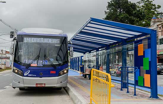 Prefeito Orlando Morando congela tarifa dos ônibus municipais em 2021