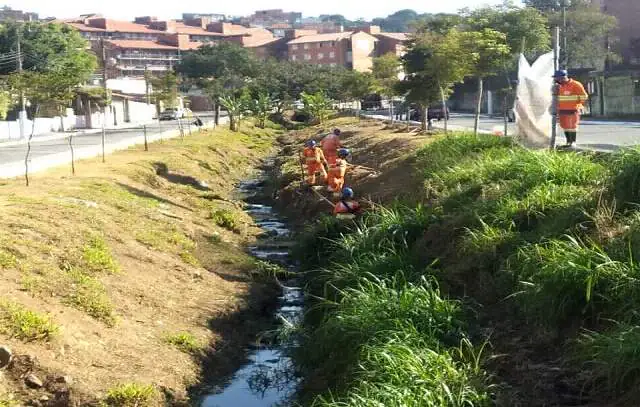 Plano prevê canalizar 57 córregos da cidade de São Paulo até 2024