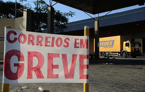 TST propõe suspensão da greve dos Correios até julgamento do dissídio