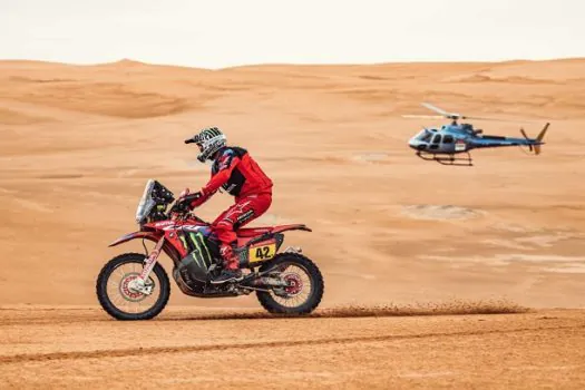 Monster Energy Honda mostra desempenho sólido no Rally Dakar 2023