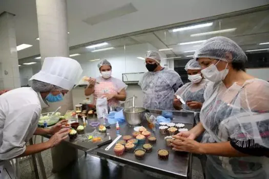 SP: Programa Cozinha Escola capacita 5 mil pessoas para o mercado de trabalho