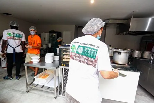 Projeto Cozinha Escola Solidária já distribuiu mais de 21 mil refeições