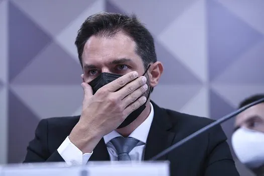 ‘Converso com Ricardo Barros, mas não sobre negócios’, diz Emanuel Catori