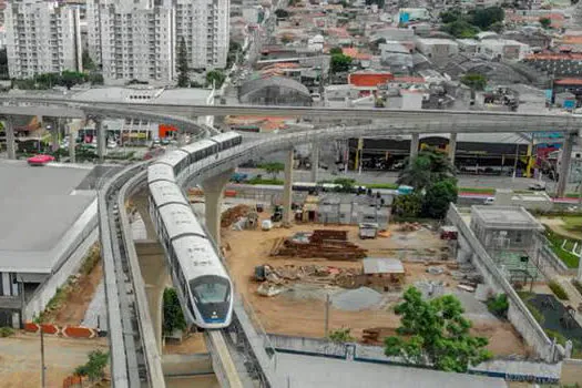 Centro Paula Souza participa da 5ª Feira de Profissões do Metrô