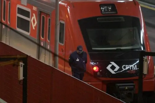 CPTM: descarrilamento de trem na madrugada causa paralisação das linhas 11 e 12