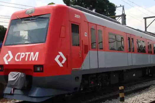 Mais duas estações da CPTM recebem grafites em celebração aos 30 anos da companhia