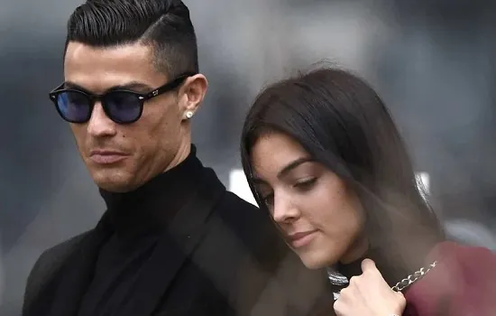 Mundo do futebol presta solidariedade a Cristiano Ronaldo após morte do filho