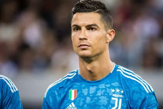 Cristiano Ronaldo desabafa e critica boatos sobre seu futuro: “Apenas conversa”