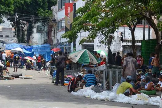 Dispersão da Cracolândia aumentou tensão e violência no centro de SP