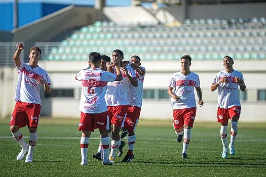 CRB vence e acaba com invencibilidade do Sampaio Corrêa em casa na Série B